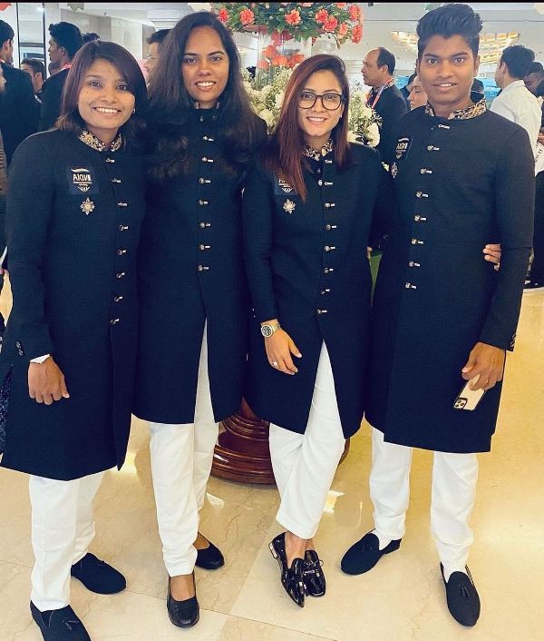 Sabbhineni Meghana second from left with other Indian players selected for 2022 Commonwealth Games